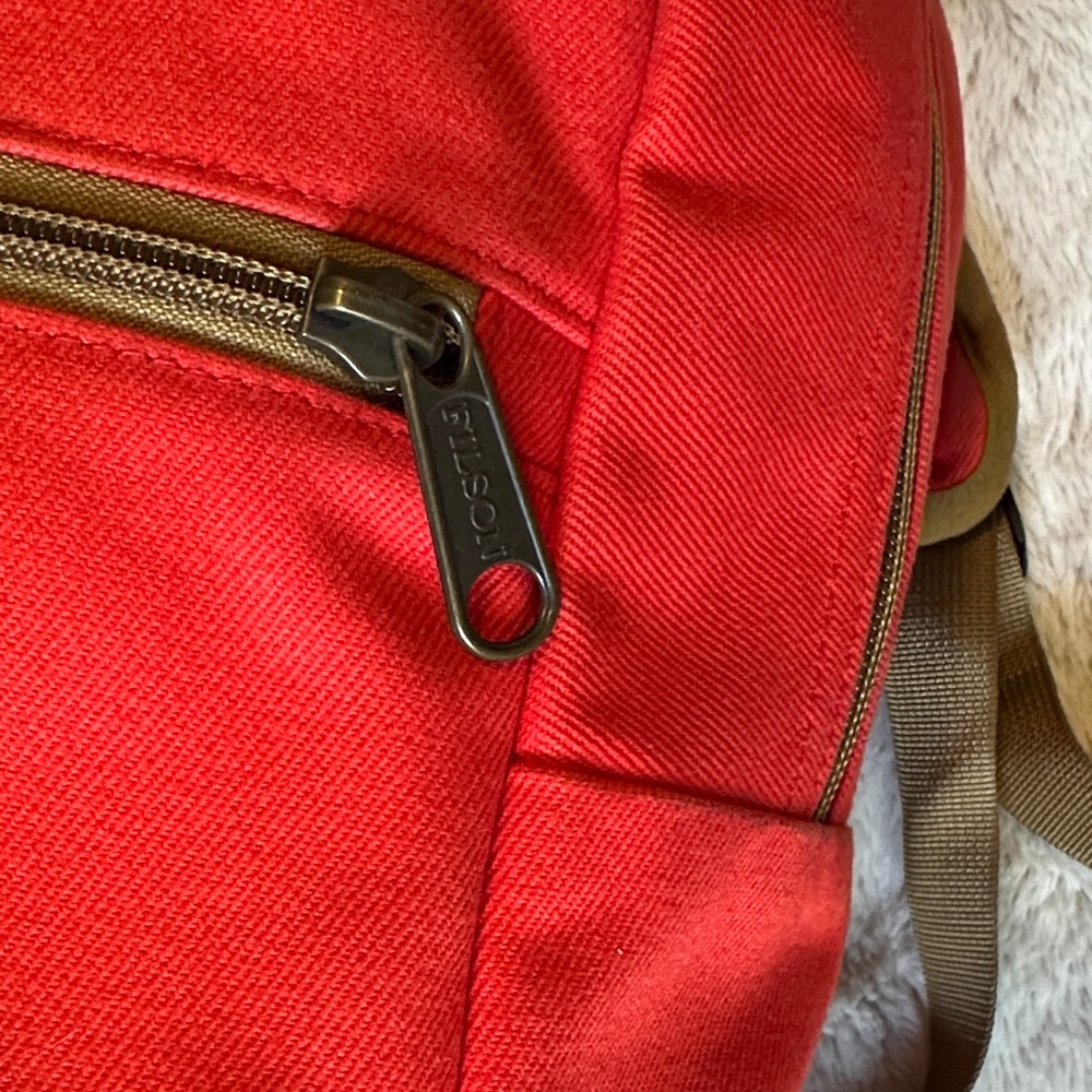 Filson Rugged Twill Bandera Backpack - Picture 5 of 11